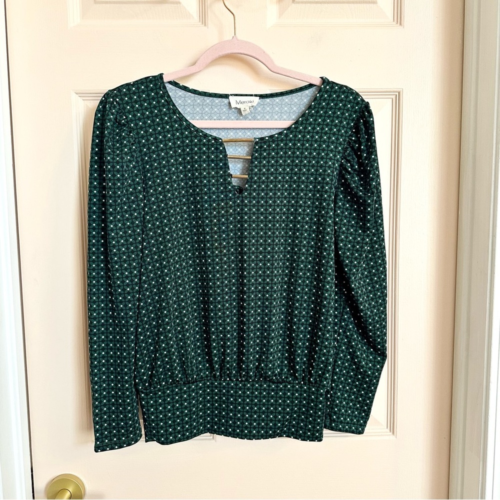 Soft green meraki top